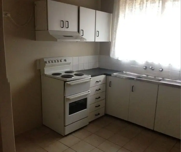 Second view of Homely unit listing, 11/168 Sandal Cres, Carramar NSW 2163