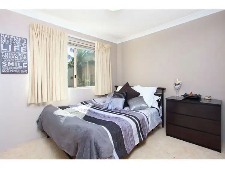 Sixth view of Homely unit listing, 4/31 Crown Street, Holland Park West QLD 4121
