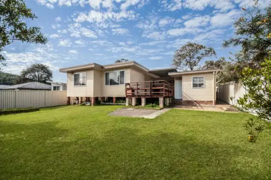 58 Orange Parade, Wyoming NSW 2250