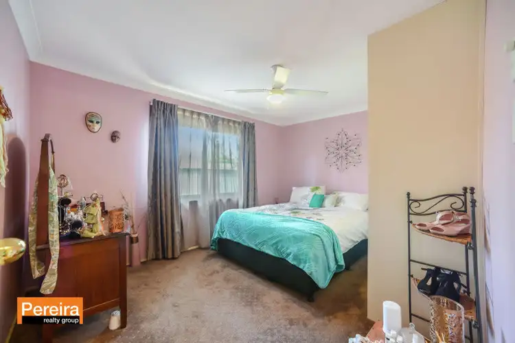 Fourth view of Homely house listing, 17 Euphrates Place, Kearns NSW 2558