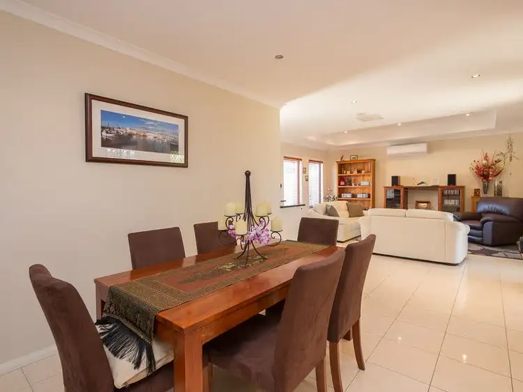 Fourth view of Homely semi-detached listing, 424B Coode St, Dianella WA 6059