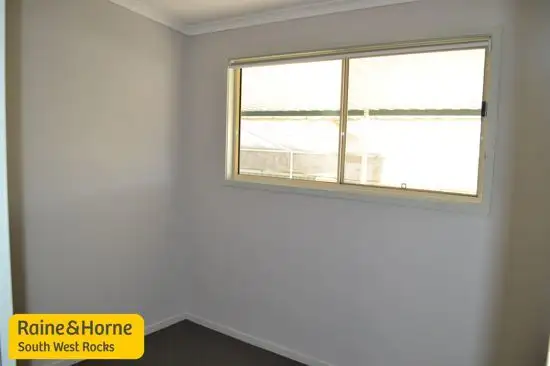 Seventh view of Homely house listing, 4 Fairway Place, South West Rocks NSW 2431
