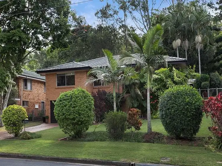 94 Barmore Street, Tarragindi QLD 4121