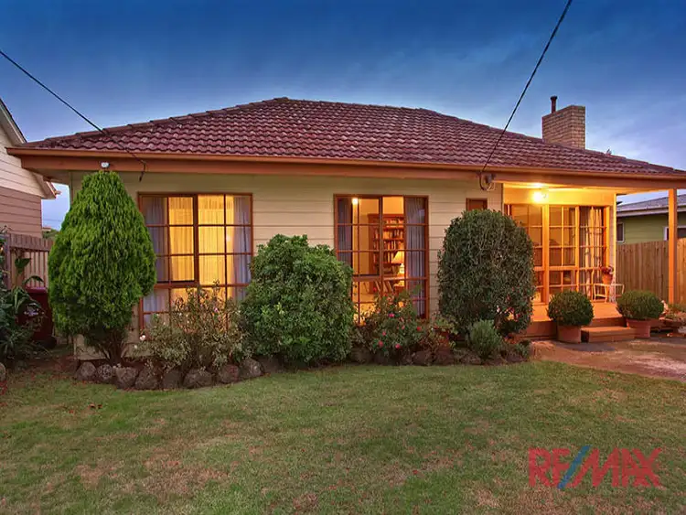 11 Irving Rd, Dandenong North VIC 3175