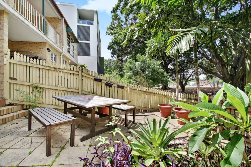 Main view of Homely townhouse listing, 2/20 Mcgregor Avenue, Lutwyche QLD 4030