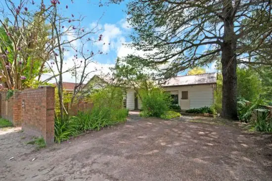 125 Maidens Brush Road, Wyoming NSW 2250