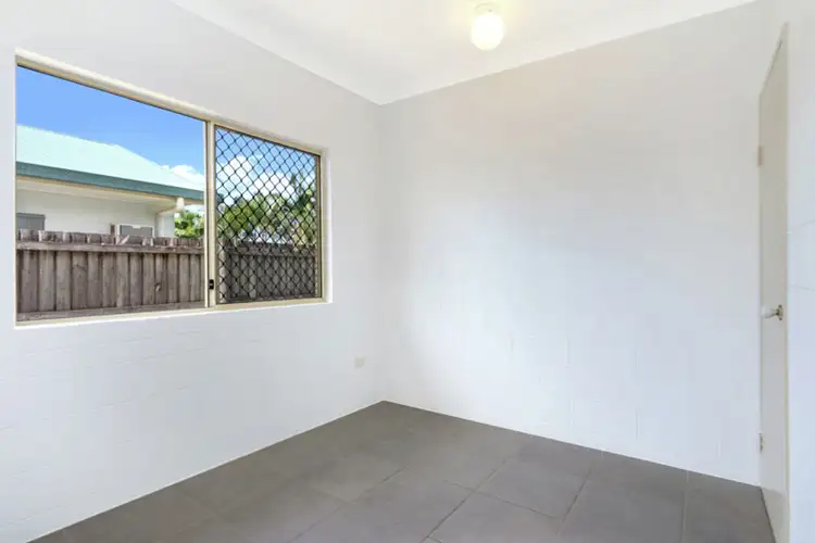 Sixth view of Homely house listing, 10 Luisa Street, Edmonton QLD 4869