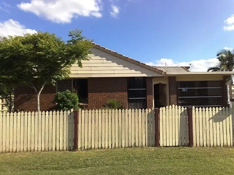 30 Prunda Parade, Raceview QLD 4305