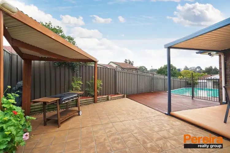 6 Cupar Place, St Andrews NSW 2566
