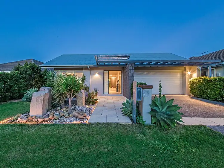 46 Mossvale Dr, Wakerley QLD 4154