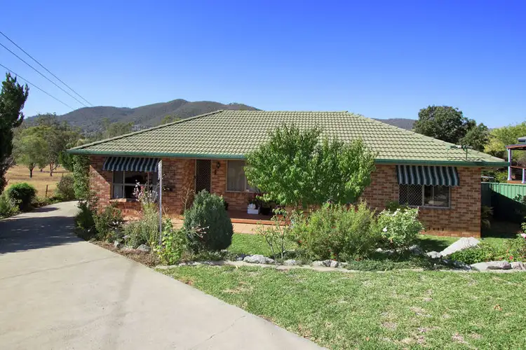 15 Andrew Avenue, Tamworth NSW 2340