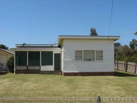 79 Comarong Street, Greenwell Point NSW 2540