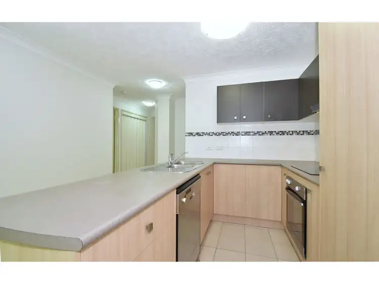 Fifth view of Homely unit listing, 1/23 Crest Street, Mount Gravatt East QLD 4122