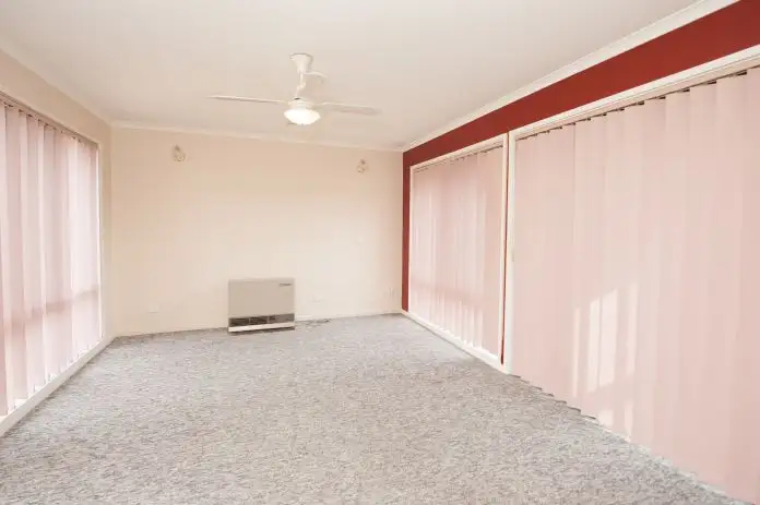 Sixth view of Homely house listing, 212 Baranbale Way, Springdale Heights NSW 2641