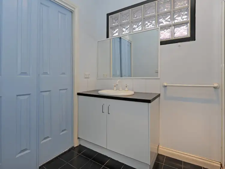 Fifth view of Homely apartment listing, 15/149 Glenlyon Road, Brunswick VIC 3056