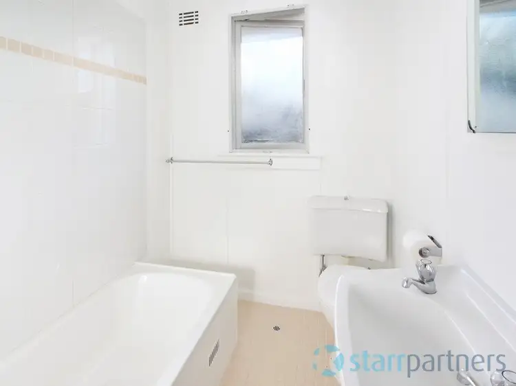 Third view of Homely house listing, 8 Tahiti Avenue, Lethbridge Park NSW 2770