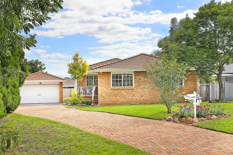 13 Hyland Place, Minchinbury NSW 2770