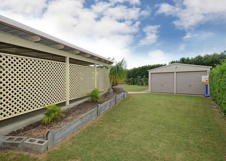 22 Masters Ct, Urraween QLD 4655