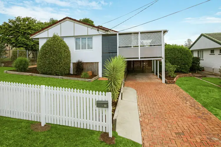 49 Luprena Street, Mansfield QLD 4122