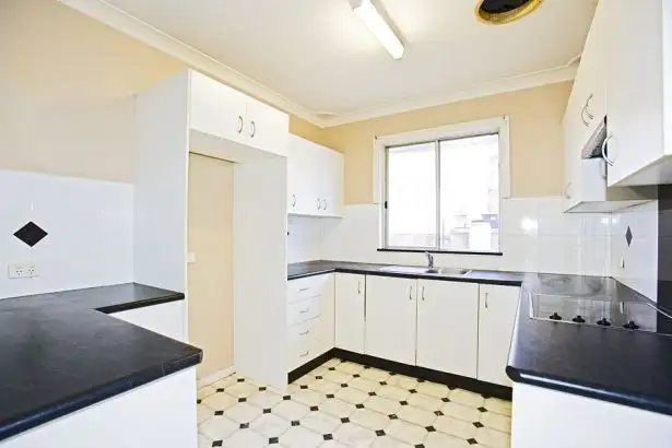 Sixth view of Homely house listing, 4 Long Crescent, Shortland NSW 2307