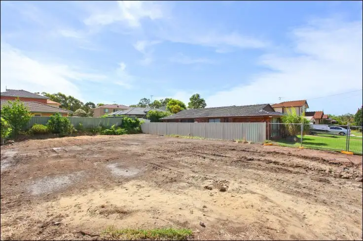 25 Melville Road, St Clair NSW 2759