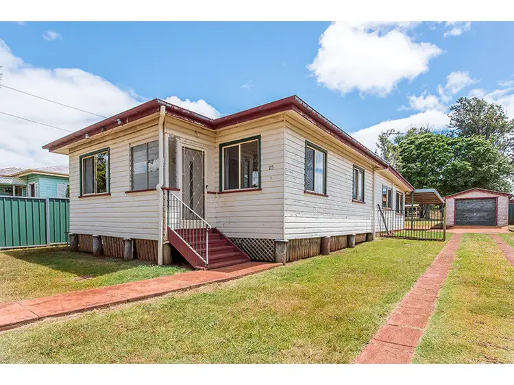 25 Glenvale Road, Newtown QLD 4350