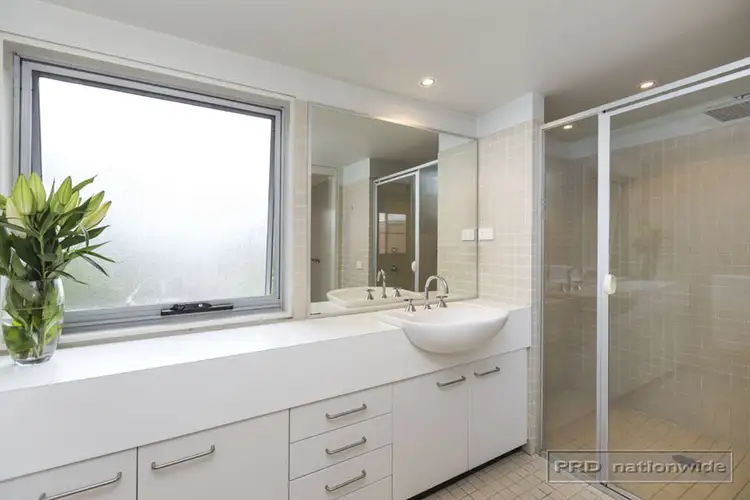 Sixth view of Homely house listing, 3/6 Robert Street, Merewether NSW 2291