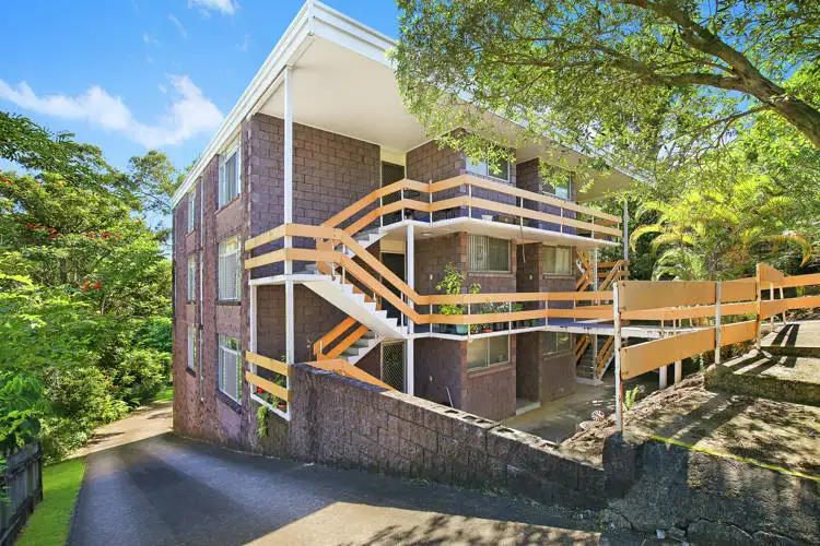 2/2 Sapphire Drive, Nambour QLD 4560
