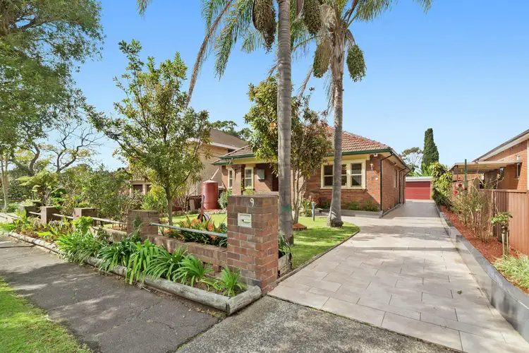 9 Malvern Ave, Roseville NSW 2069