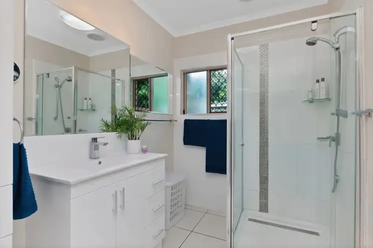 Seventh view of Homely unit listing, 2/19 Galeandra Street, Edmonton QLD 4869