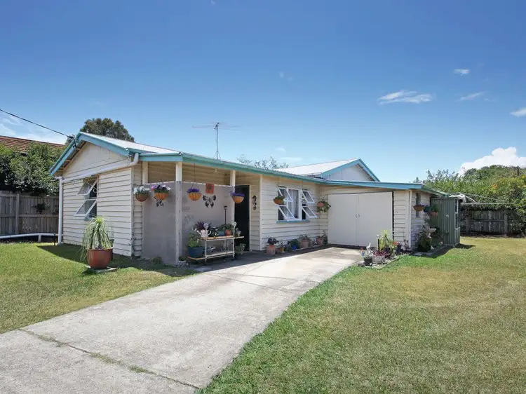 27 Weaber Street, Clontarf QLD 4019