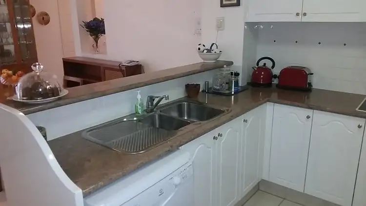 Seventh view of Homely apartment listing, 2/100 Cotlew St East, Southport QLD 4215