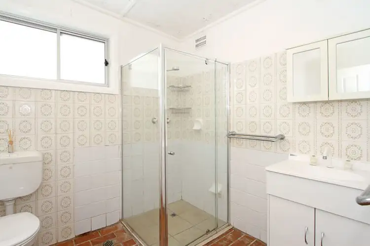 Fifth view of Homely house listing, 136 Piper Street, Tamworth NSW 2340