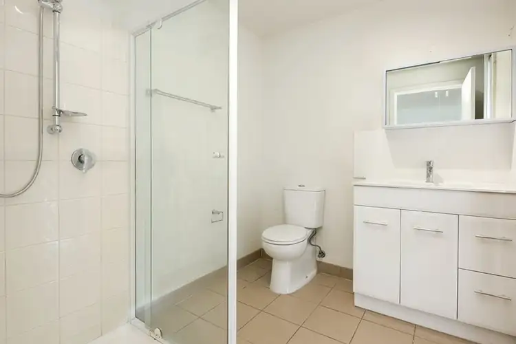 Fourth view of Homely townhouse listing, 18 Waxflower Crescent, Bundoora VIC 3083