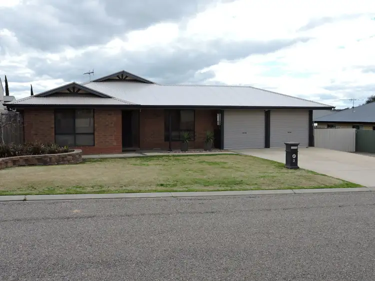 2 Jacaranda, Murray Bridge SA 5253