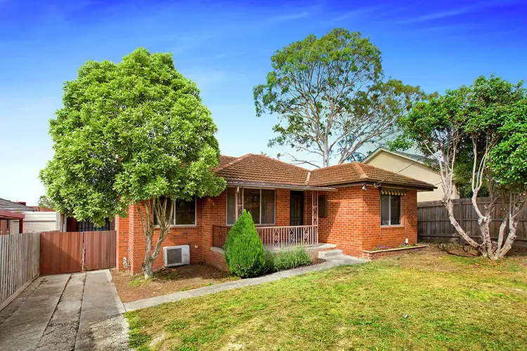 27 Dunvegan Crescent, Macleod VIC 3085