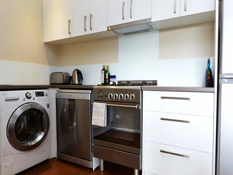 Third view of Homely apartment listing, 5/1 Park Street, Pascoe Vale VIC 3044