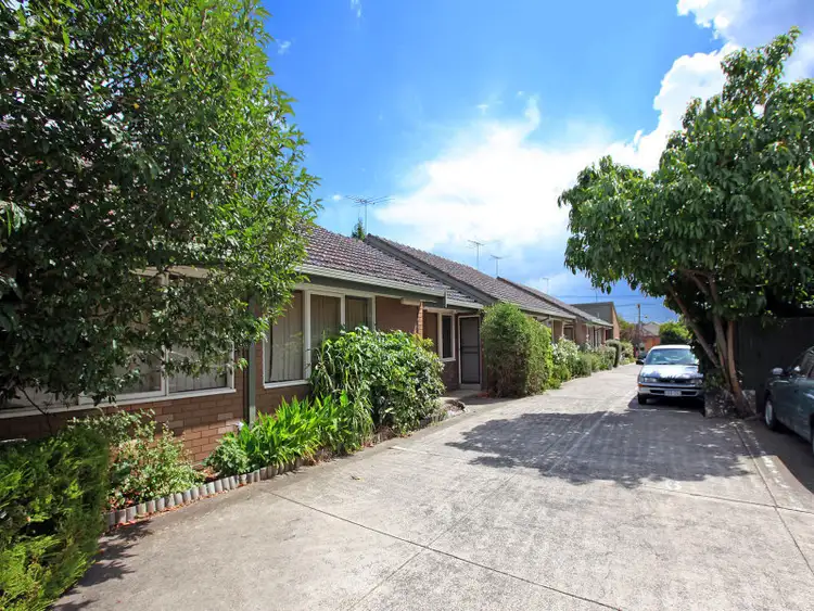 8/6 McLean St, Brunswick West VIC 3055