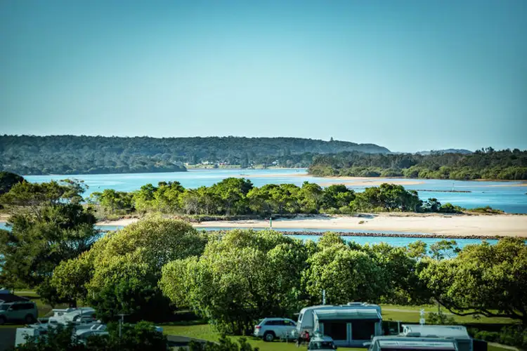 12 Morgo Street, Urunga NSW 2455