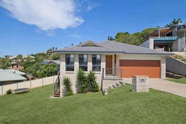 7 Liana Court, Banora Point NSW 2486