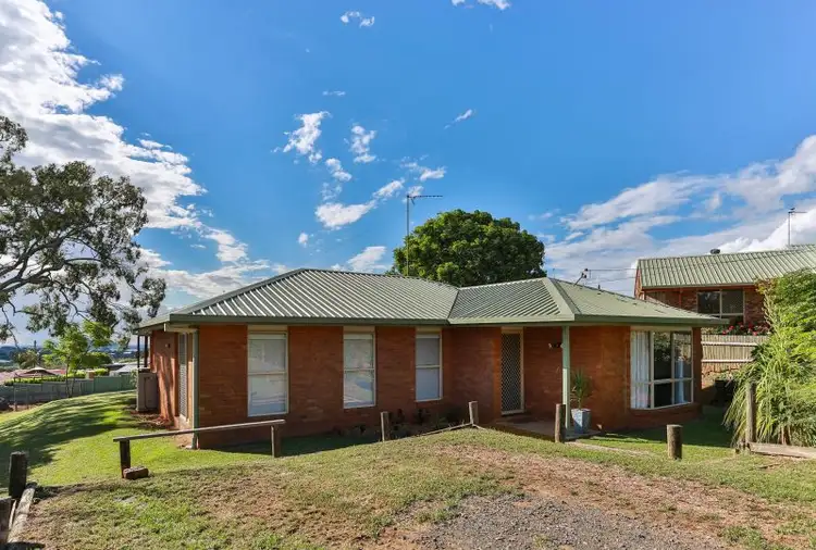 3 Tea Tree Court, Newtown QLD 4350