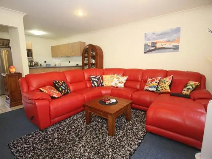 11/1 Pinecrest Court, Oxenford QLD 4210