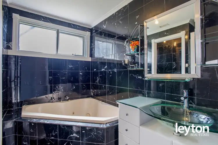 Fifth view of Homely house listing, 11 Bemersyde Drive, Berwick VIC 3806