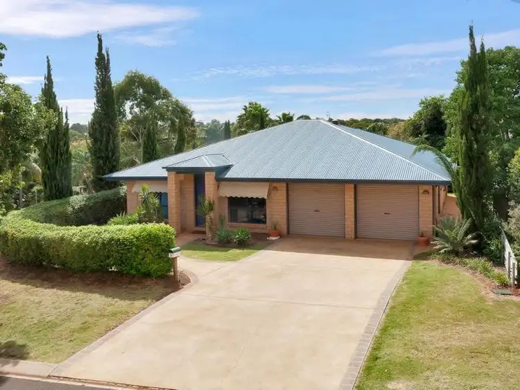 Fourth view of Homely house listing, 2 Hillcrest Court, Kearneys Spring QLD 4350