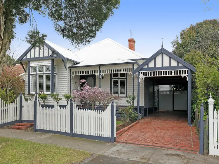 6 William St, Box Hill VIC 3128