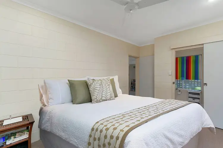 Fifth view of Homely villa listing, 2/12-14 Ireland Crescent, Whitfield QLD 4870