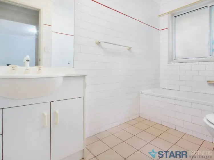 Fifth view of Homely villa listing, 4/37 Binalong Road, Pendle Hill NSW 2145