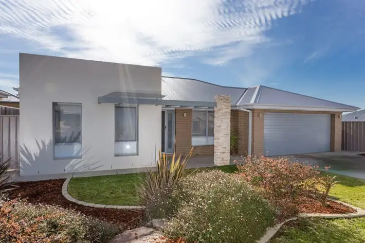 1 Barrington Street, Tatton NSW 2650