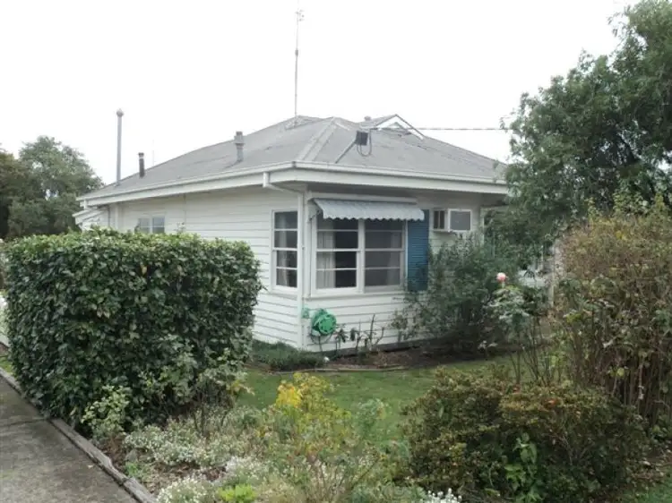 Third view of Homely house listing, 29 Gordon Street, Hamilton VIC 3300