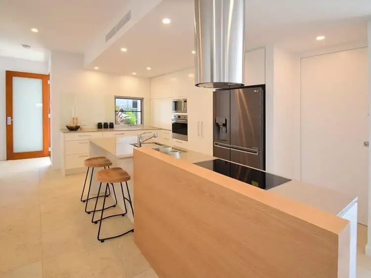 Fourth view of Homely unit listing, 2/28 Elizabeth St, Noosaville QLD 4566